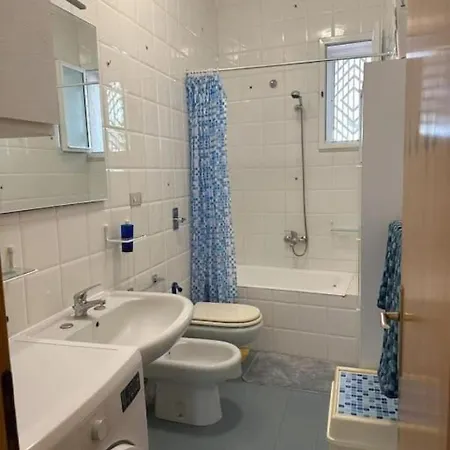 Casa Con Piscina, Tennis E Parco Condominiali * 普尔萨诺